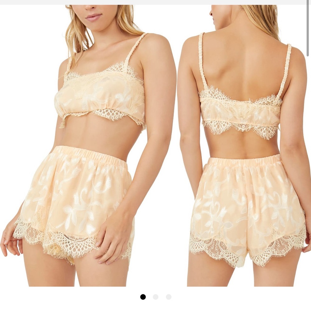 Elegant Lace Trim Peach Sleepwear Set